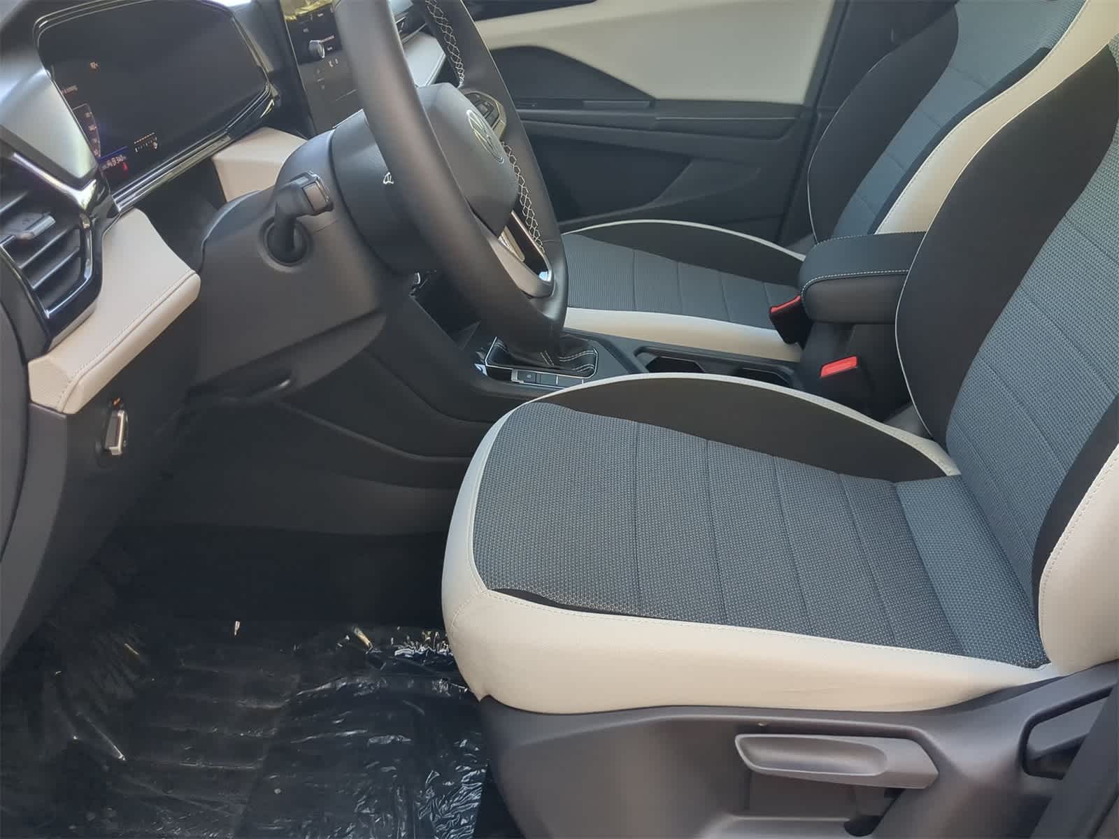 2025 Volkswagen Taos 1.5T S