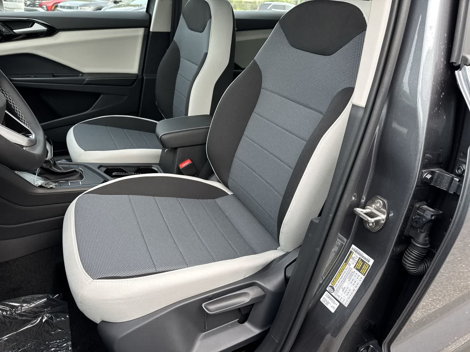 Volkswagen Taos 1.5T S 2026