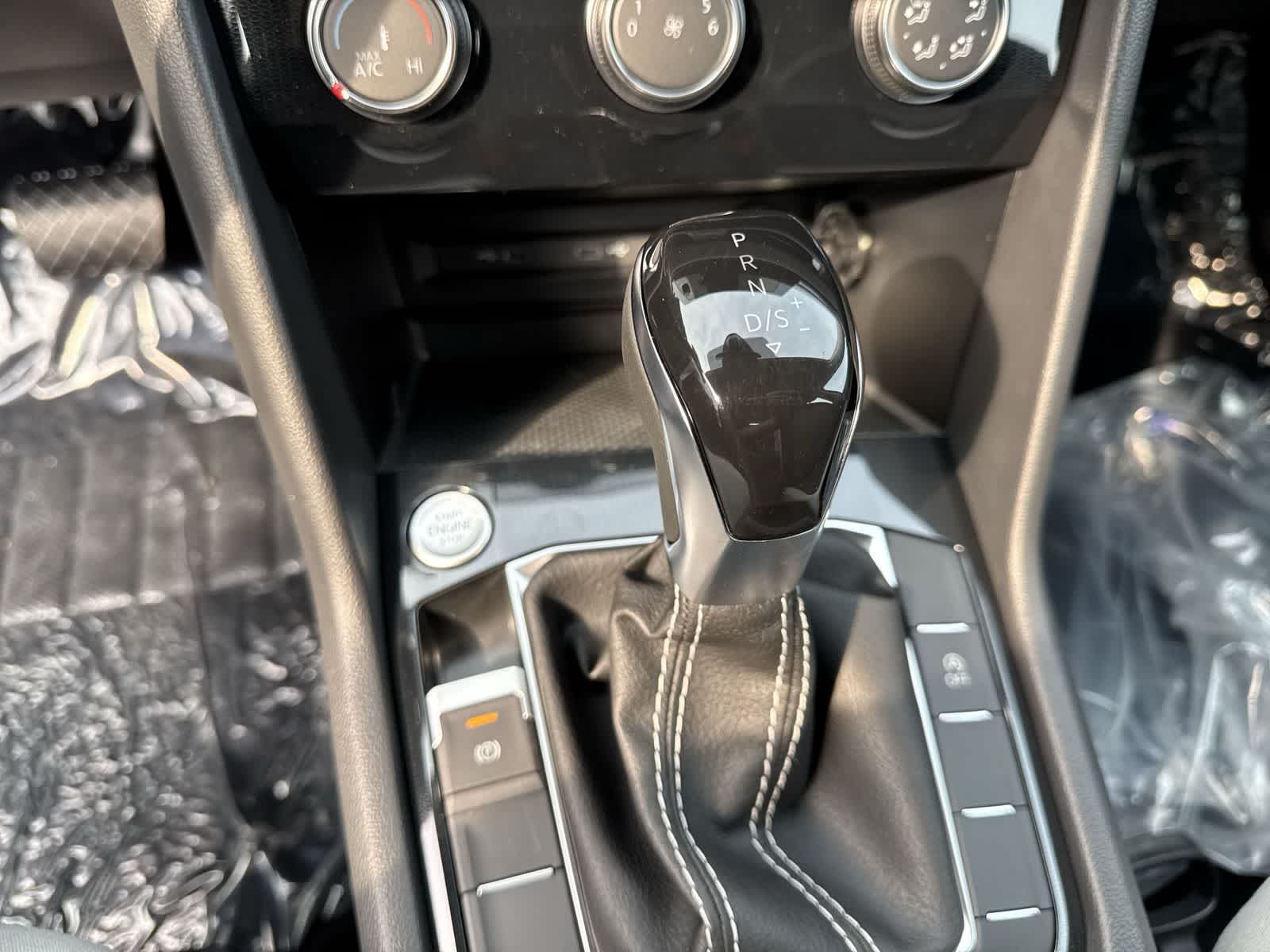 Volkswagen Taos 1.5T S 2026