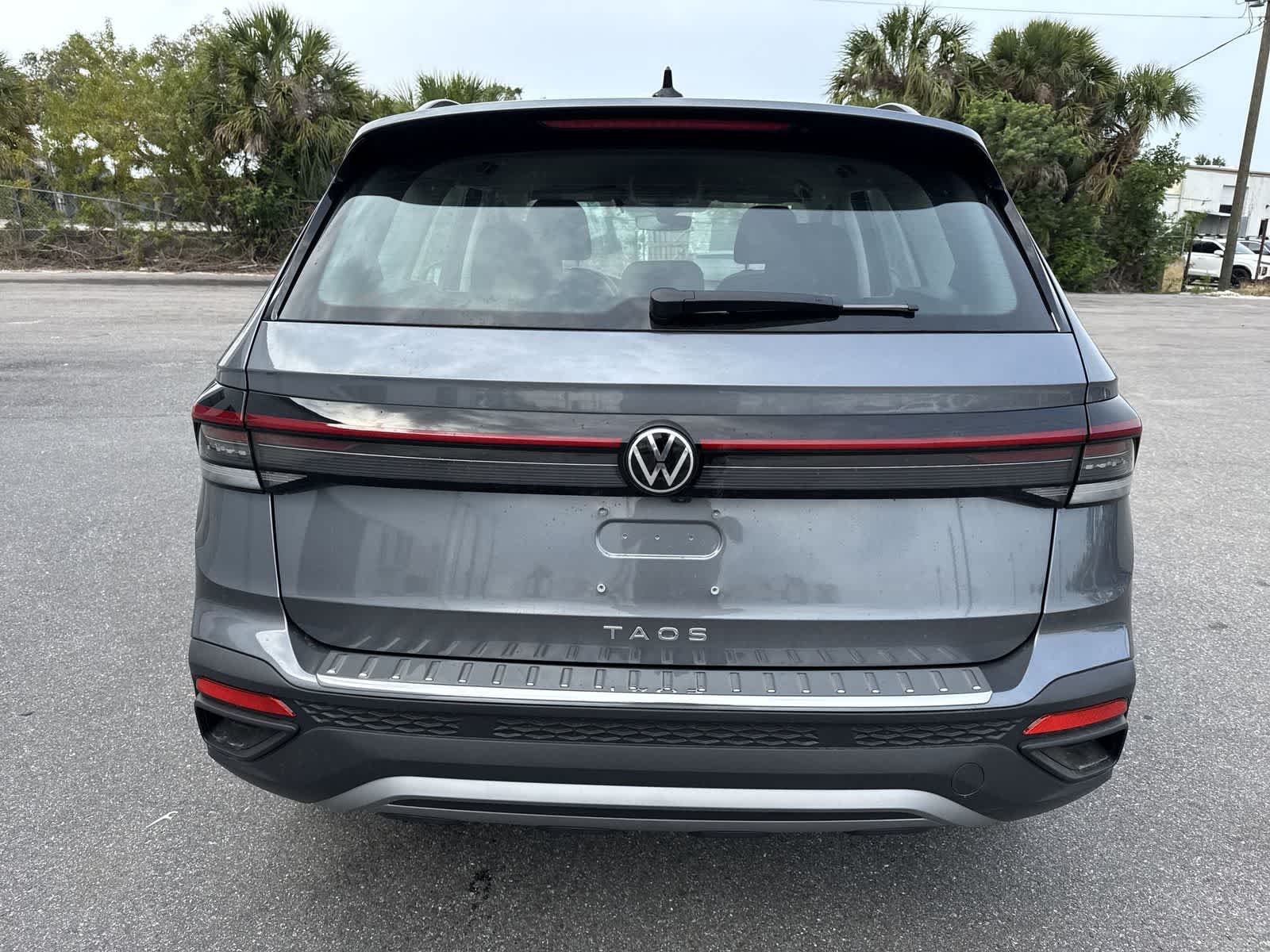 Volkswagen Taos 1.5T S 2026