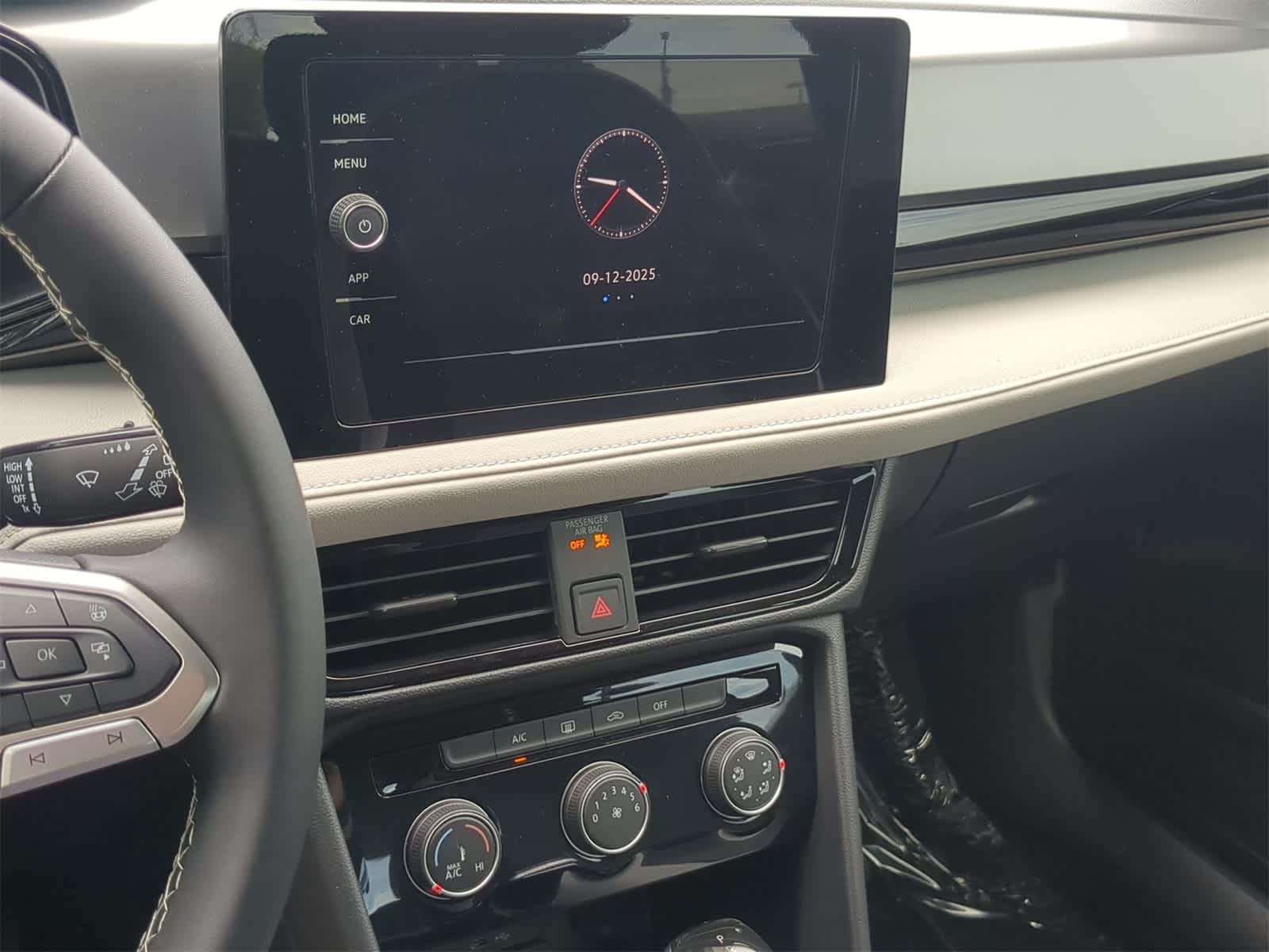 2025 Volkswagen Taos 1.5T S