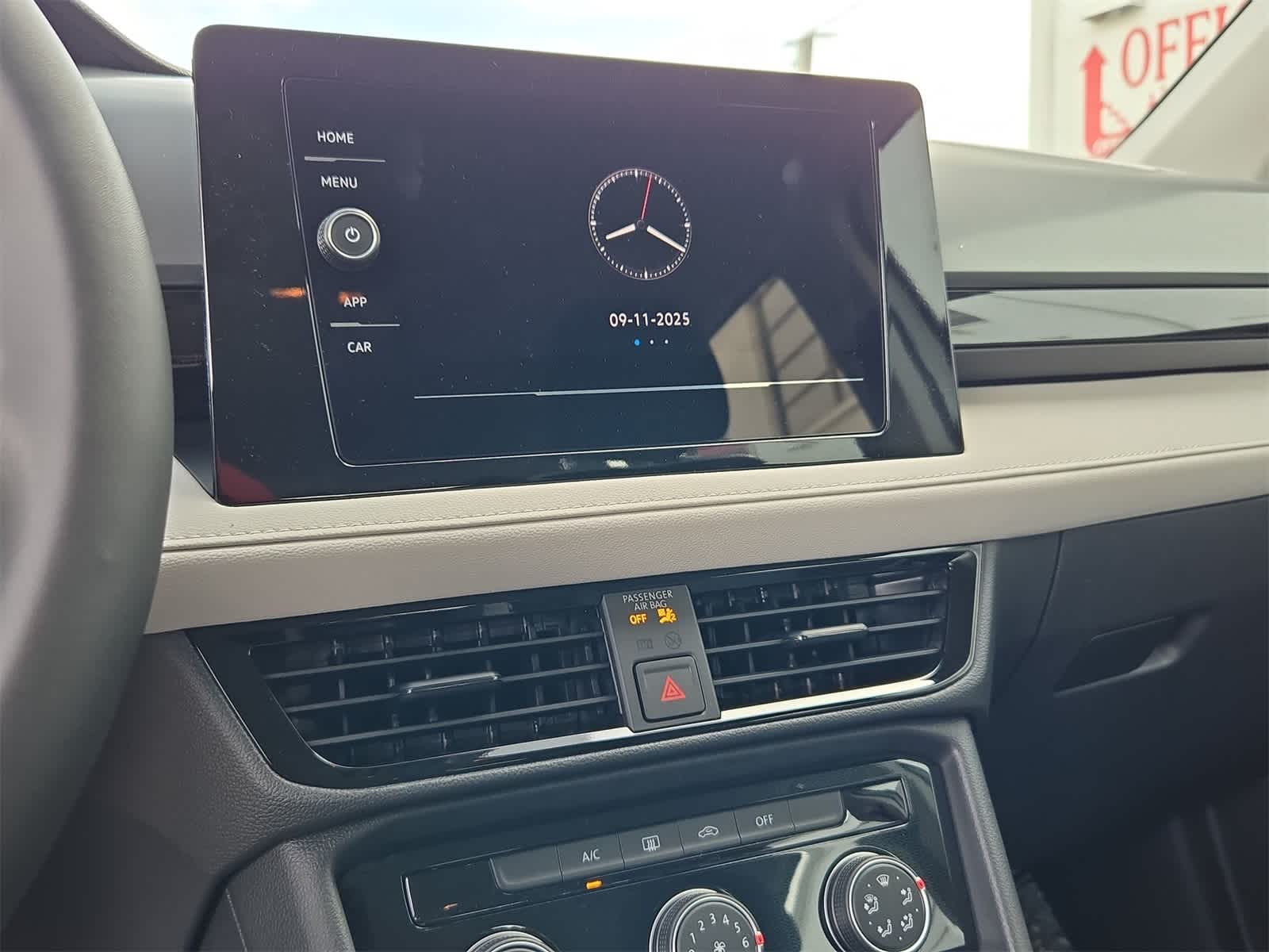 2025 Volkswagen Taos 1.5T S