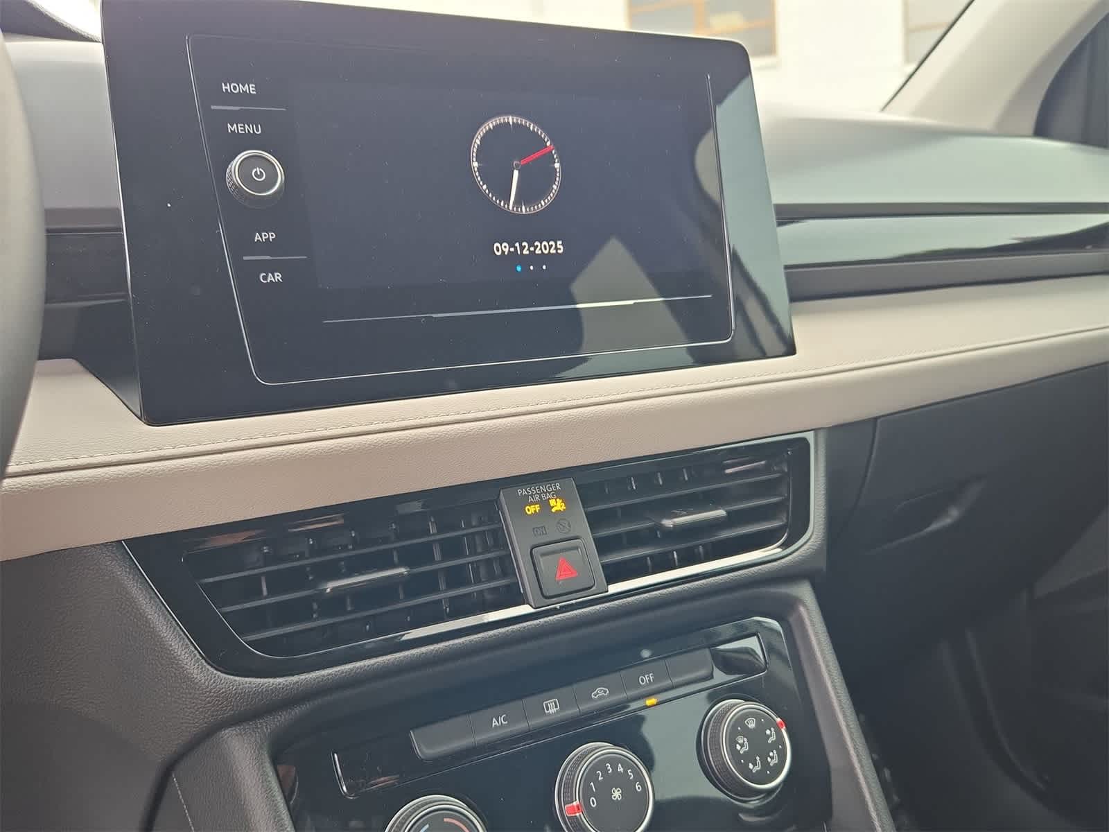 2025 Volkswagen Taos 1.5T S