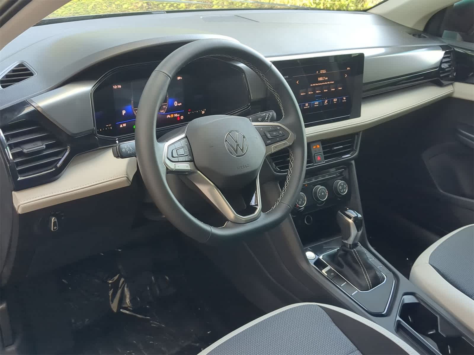 2025 Volkswagen Taos 1.5T S