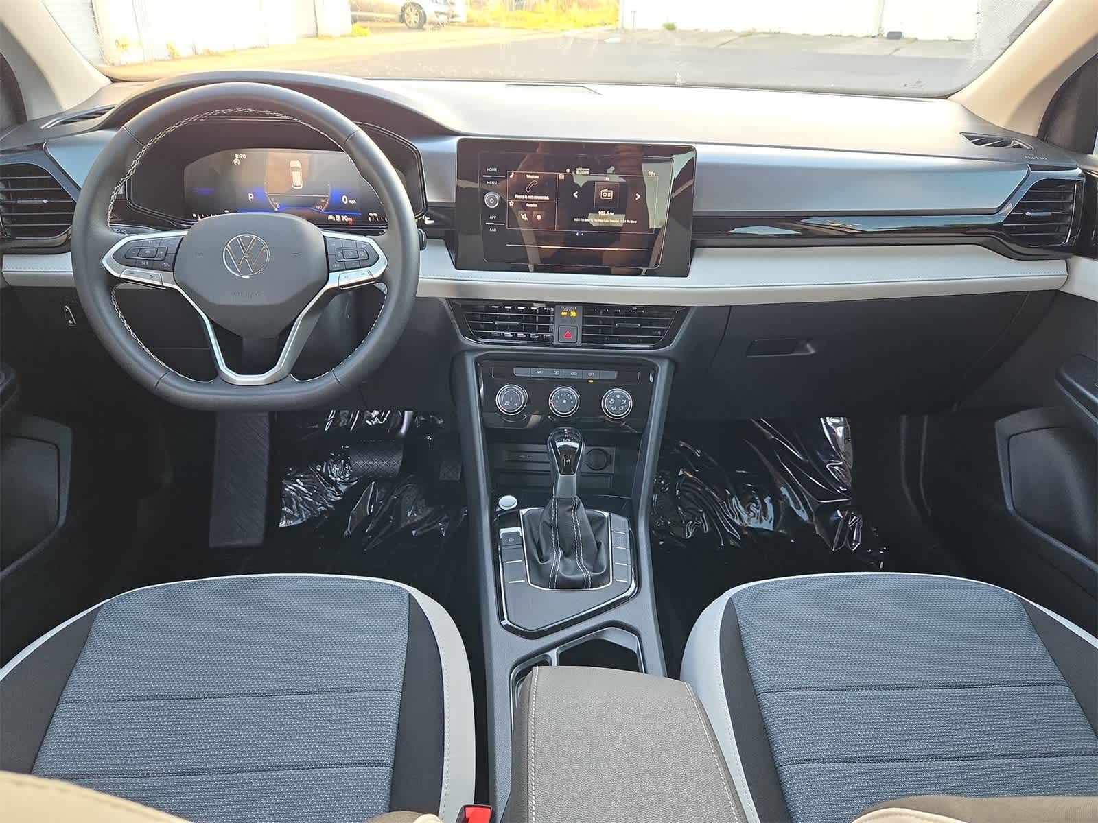 2025 Volkswagen Taos 1.5T S