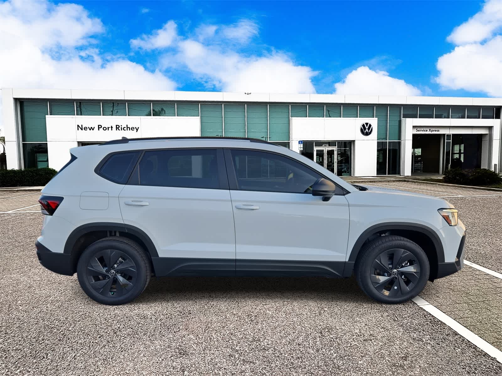 2025 Volkswagen Taos 1.5T S