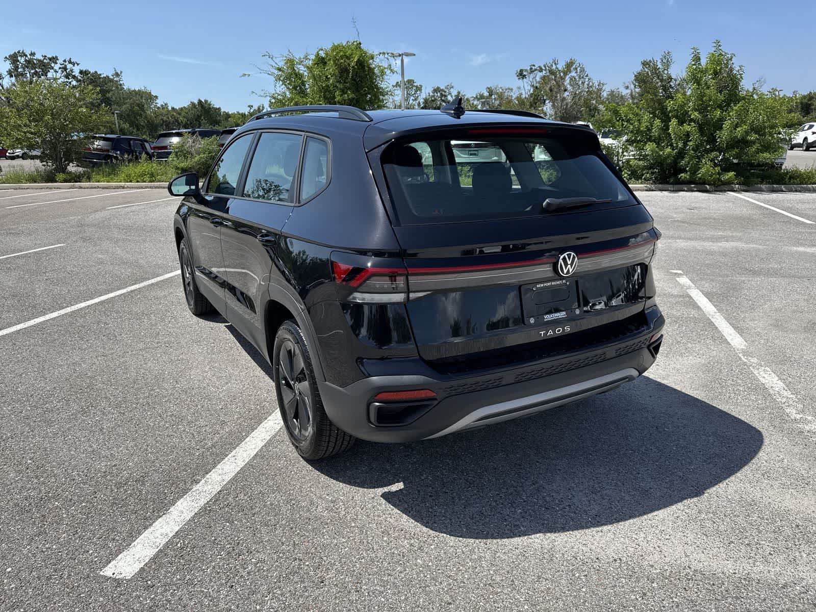 Volkswagen Taos 1.5T S 2026