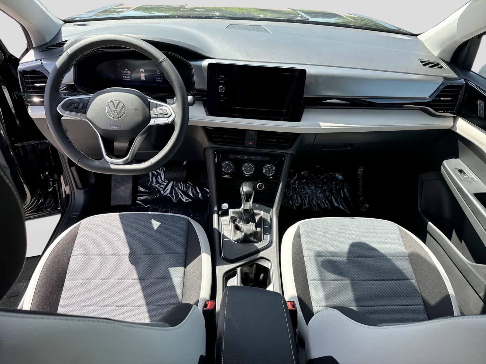 Volkswagen Taos 1.5T S 2026