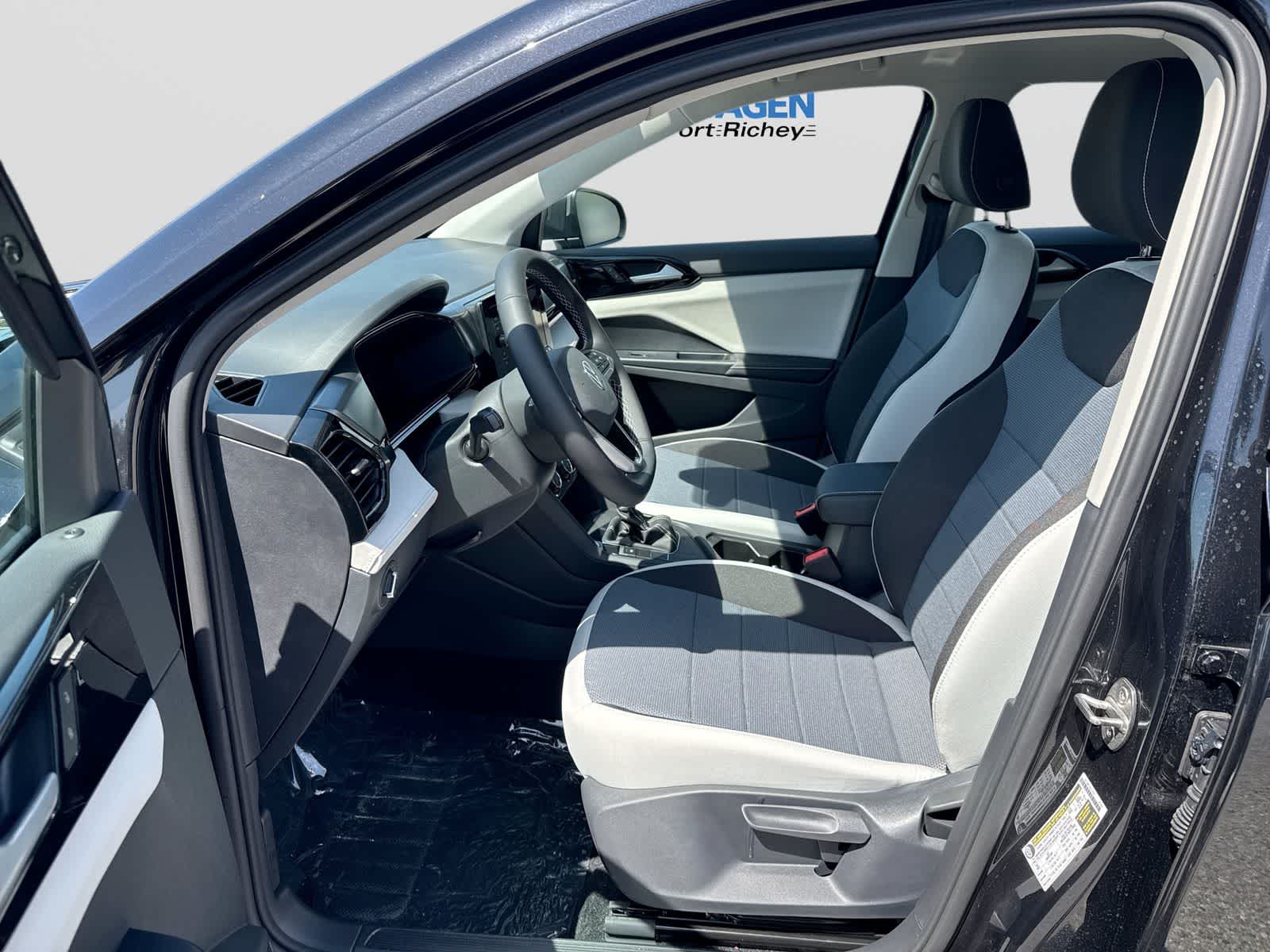 Volkswagen Taos 1.5T S 2026