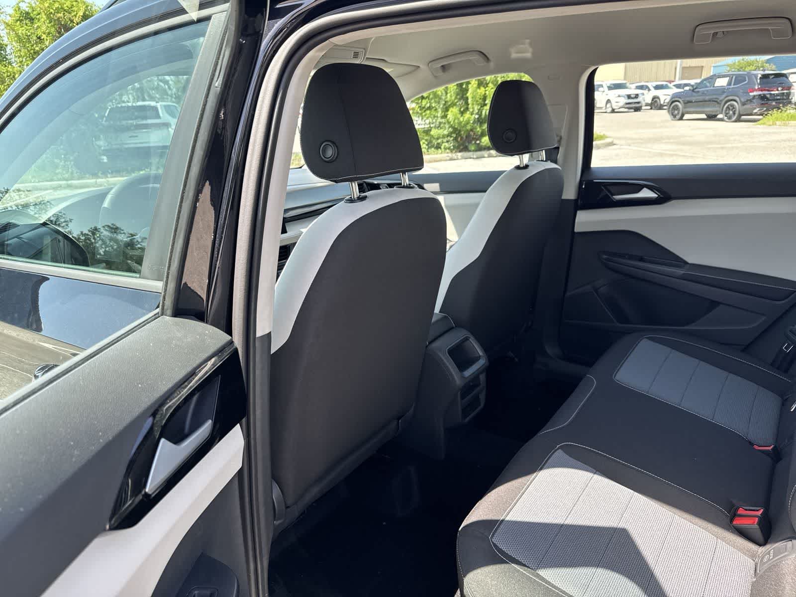 Volkswagen Taos 1.5T S 2026