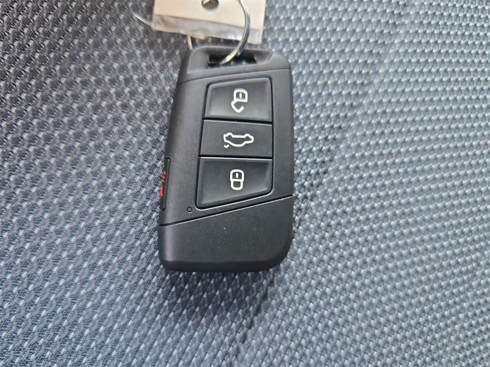 2025 Volkswagen Taos 1.5T S