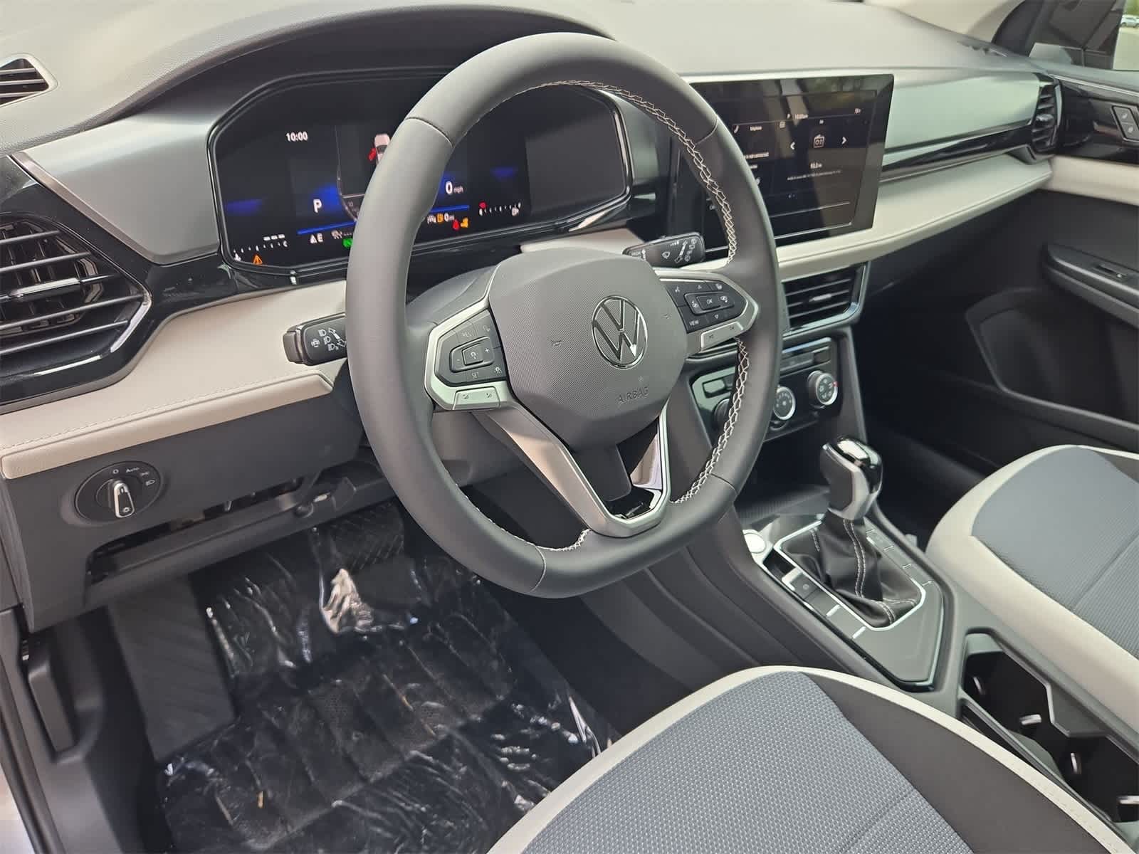 2025 Volkswagen Taos 1.5T S