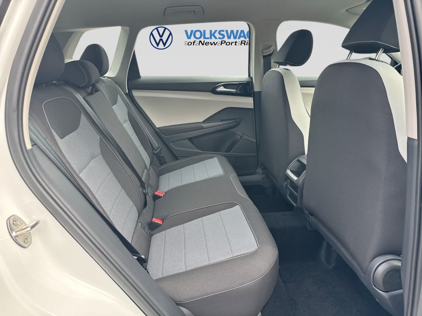 Volkswagen Taos 1.5T S de 2027