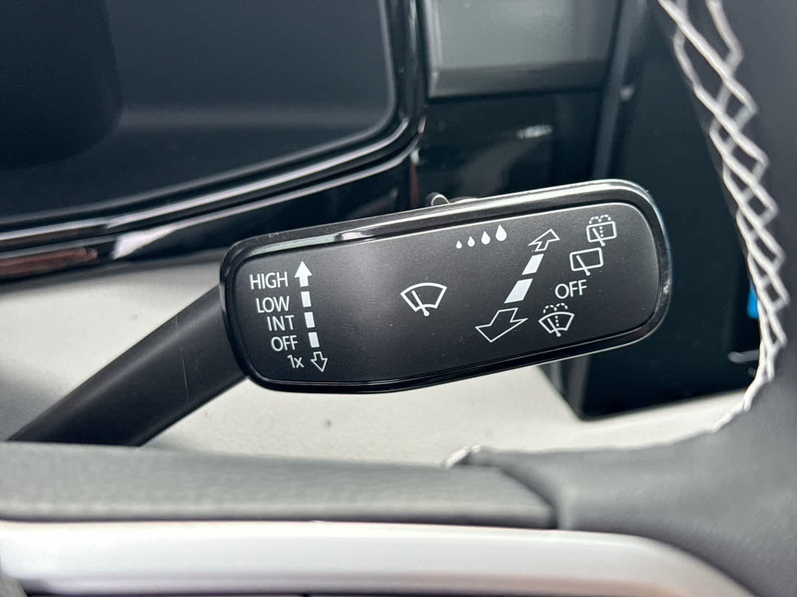 Volkswagen Taos 1.5T S de 2027