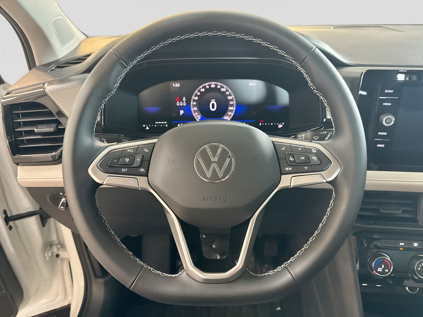 Volkswagen Taos 1.5T S de 2027