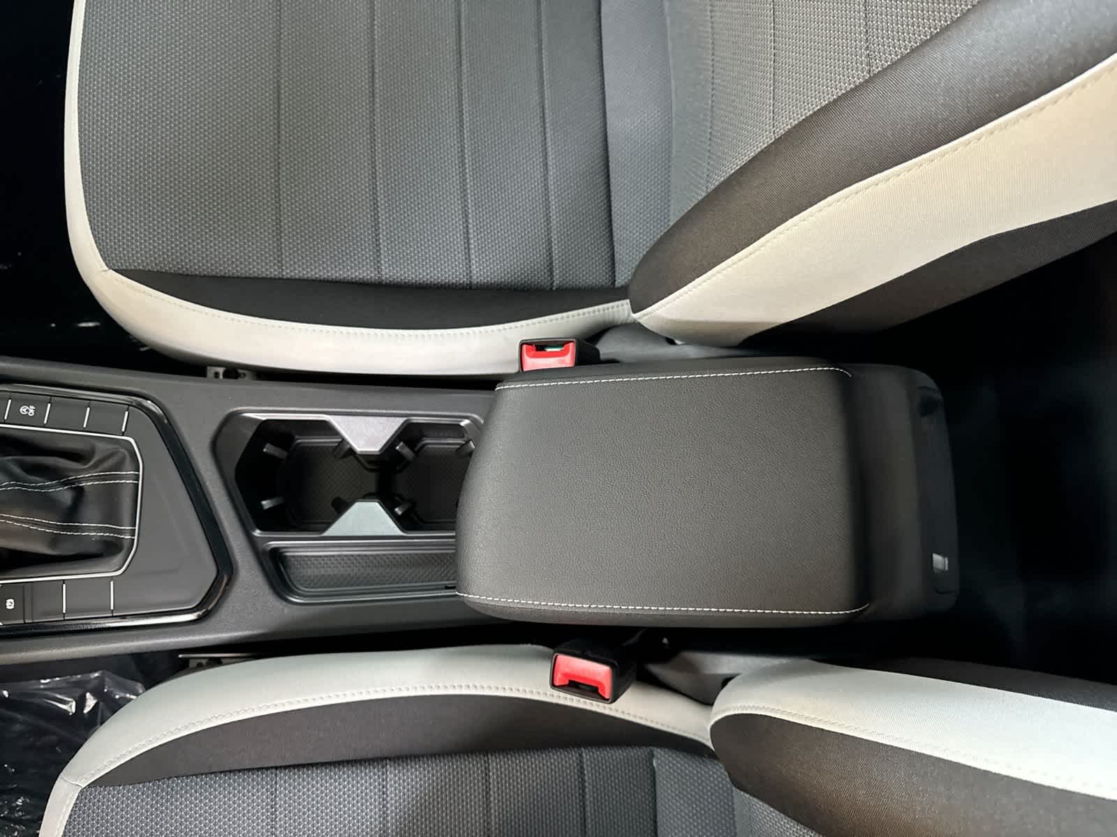 Volkswagen Taos 1.5T S de 2027