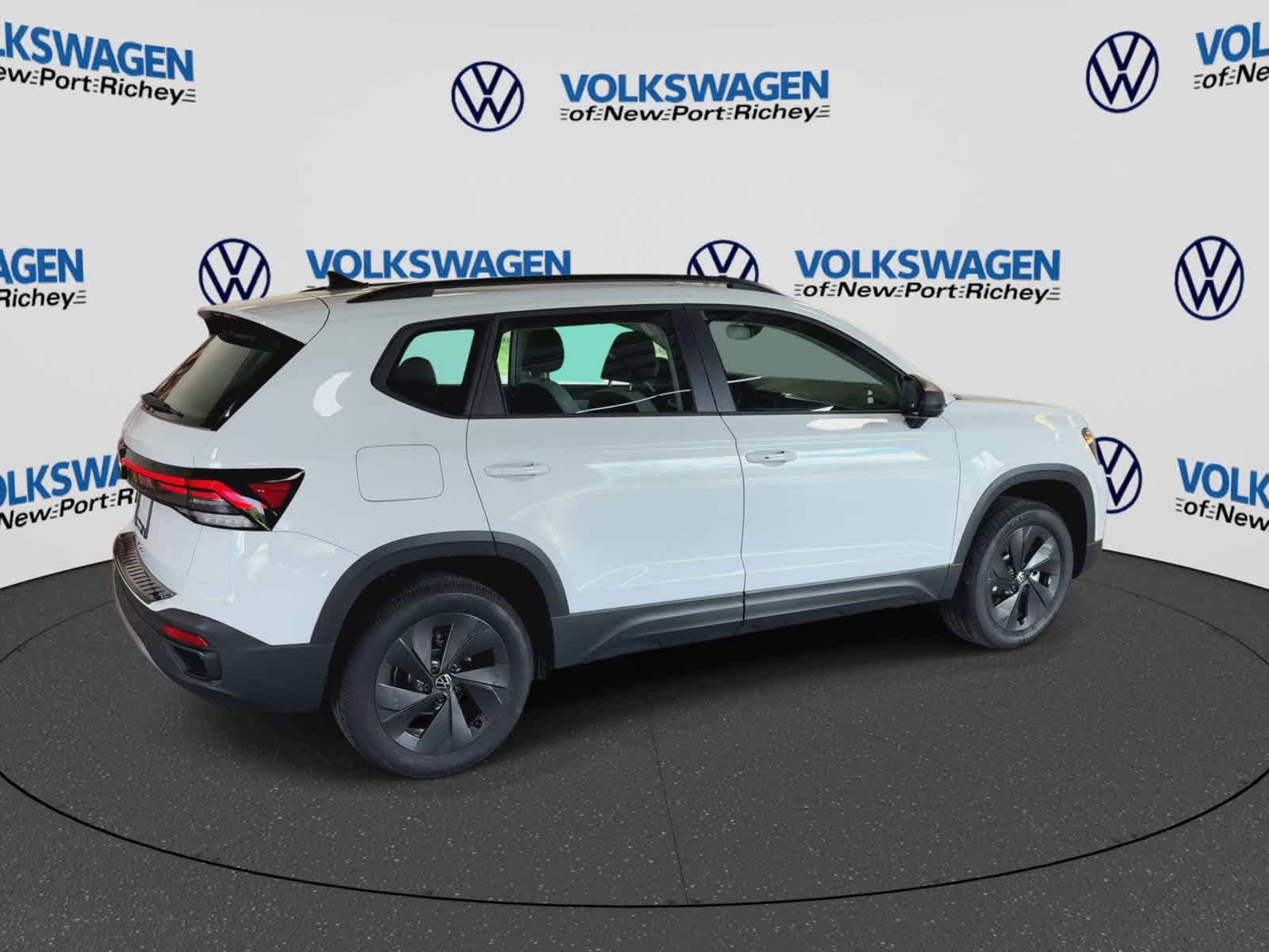 Volkswagen Taos 1.5T S de 2027