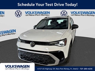 Volkswagen Taos 1.5T S de 2027