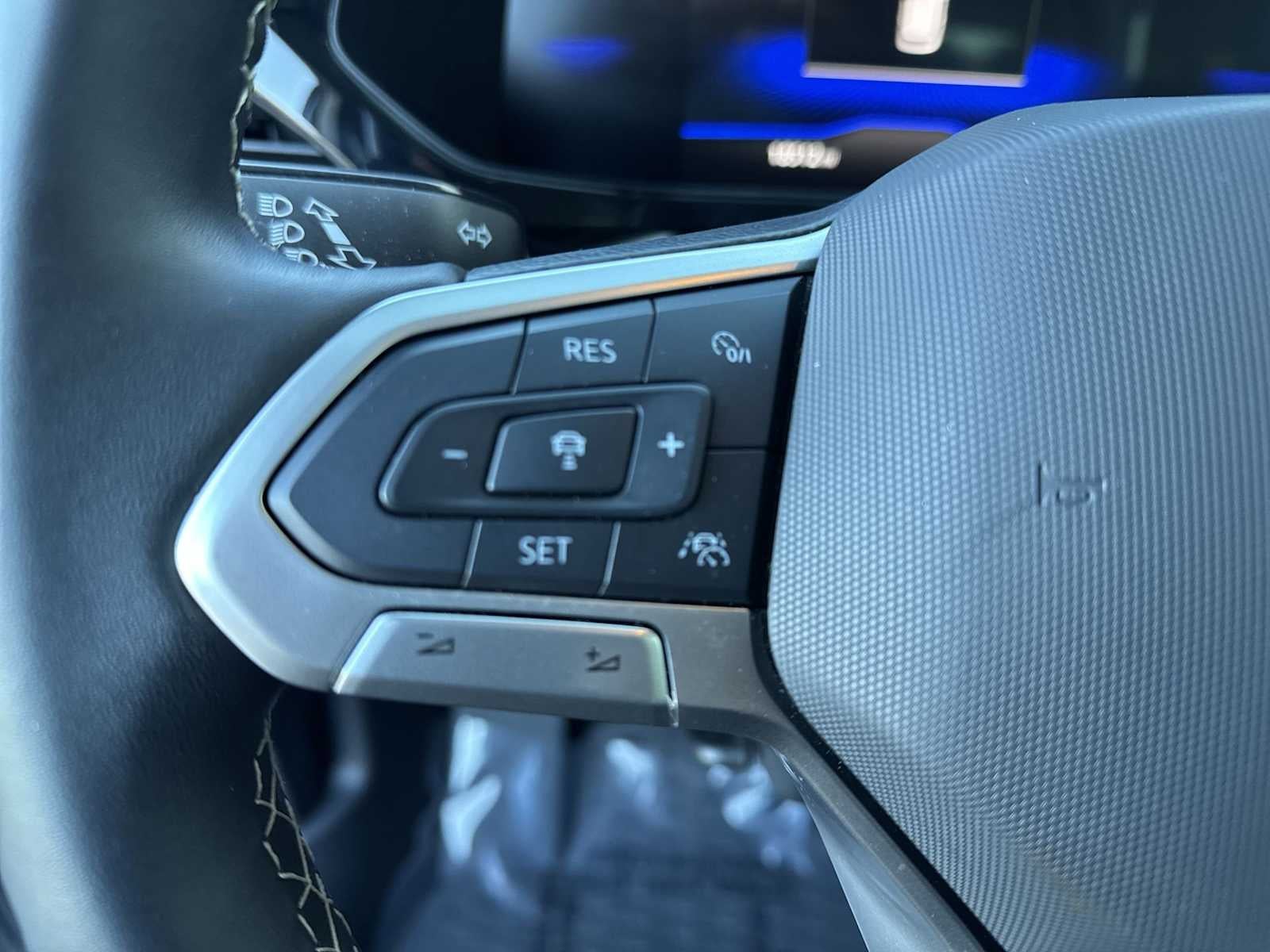 2024 Volkswagen Taos S