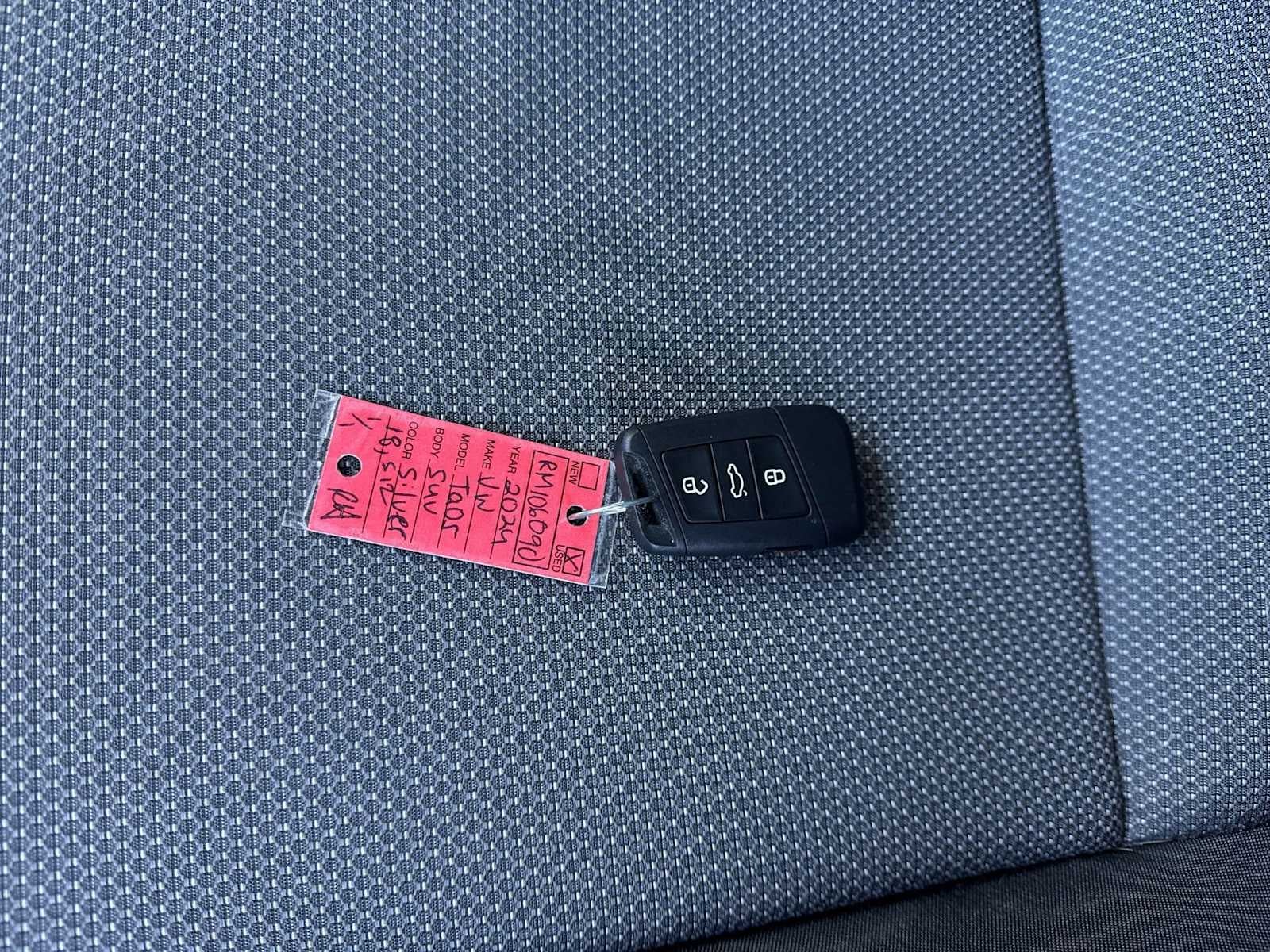 2024 Volkswagen Taos S