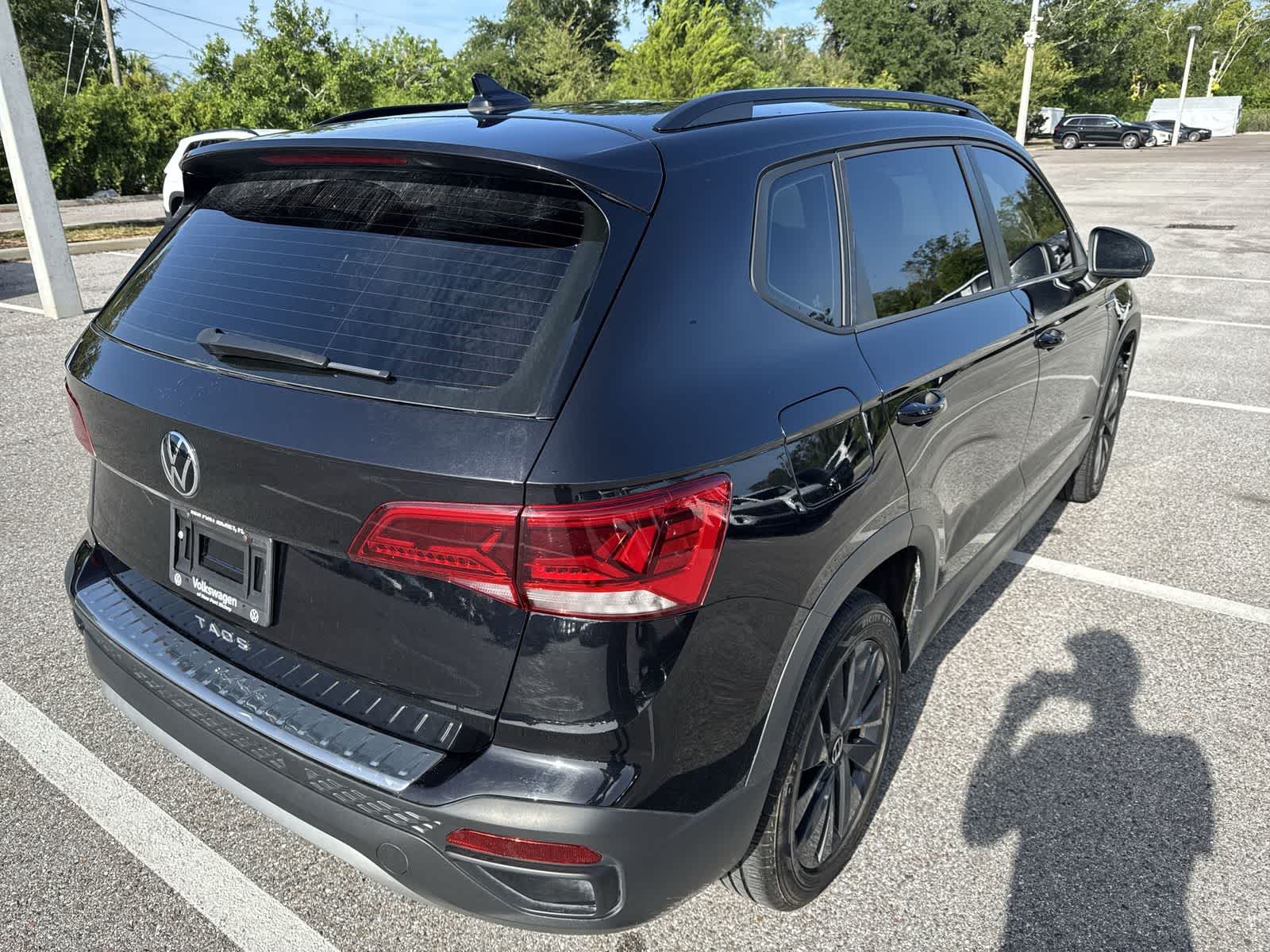 Volkswagen Taos S 2024
