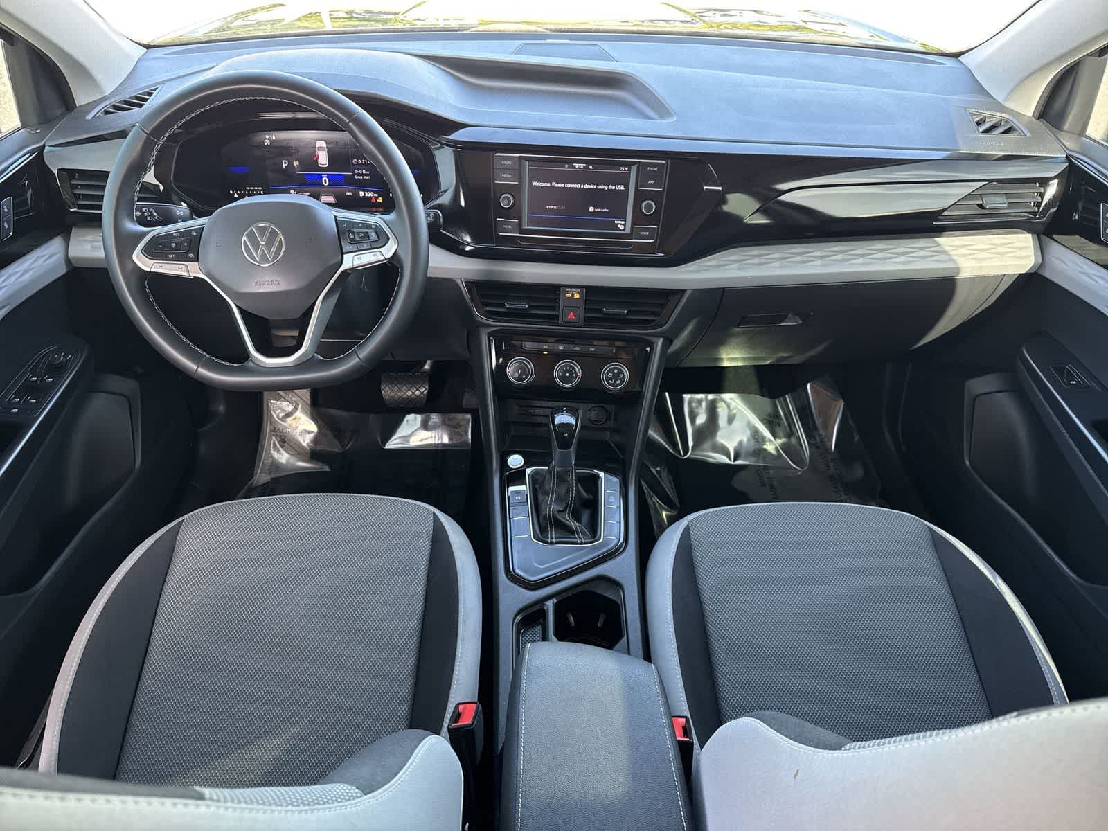 Volkswagen Taos S 2024