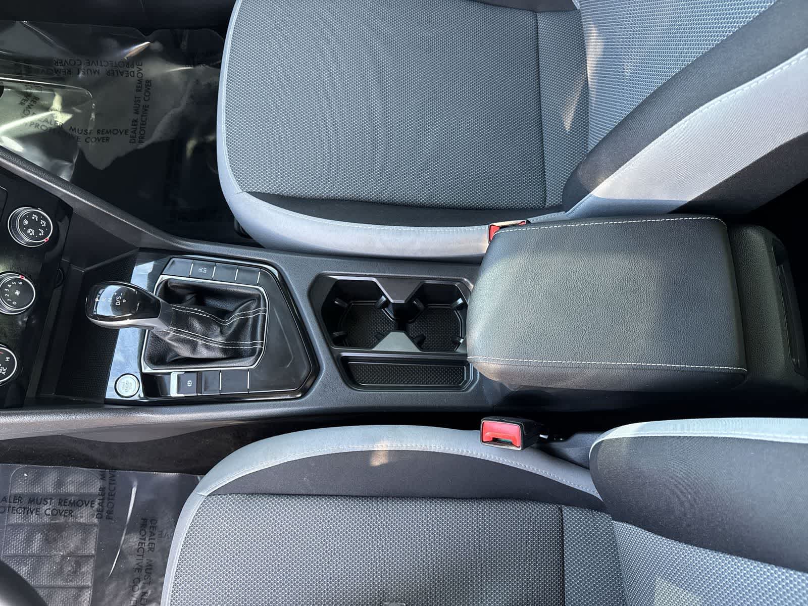 Volkswagen Taos S 2024