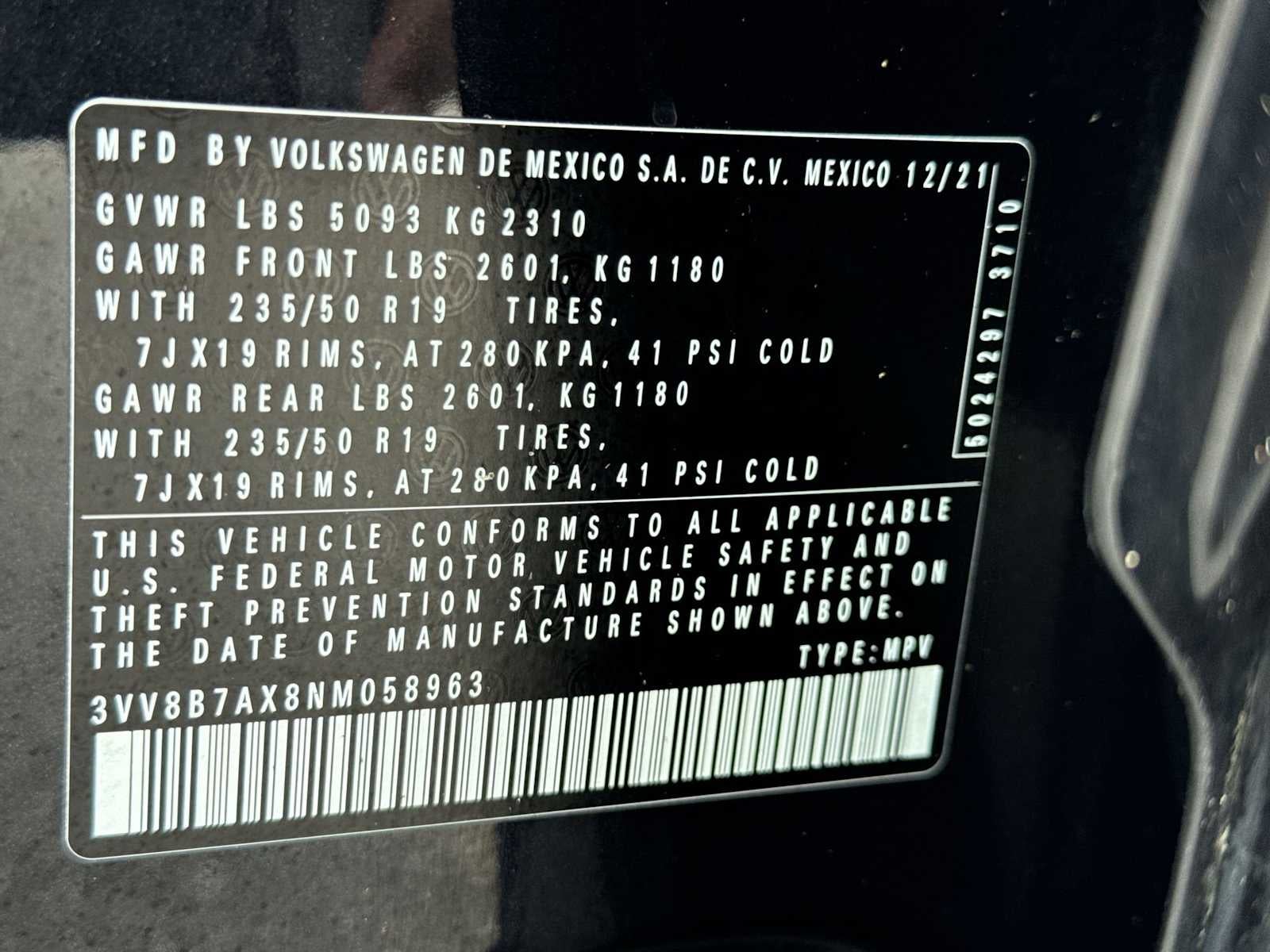 2022 Volkswagen Tiguan SE R-Line Negro