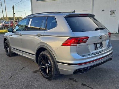 2023 Volkswagen Tiguan SE R-Line Negro