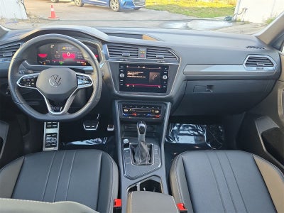2023 Volkswagen Tiguan SE R-Line Negro