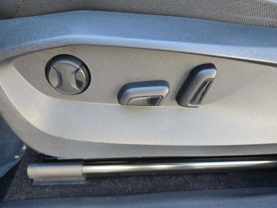 2023 Volkswagen Tiguan SE R-Line Negro