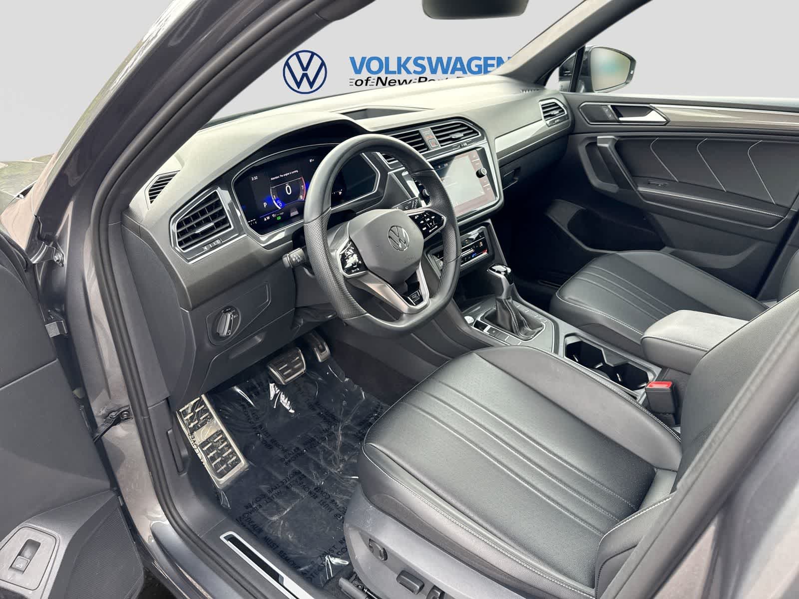 Volkswagen Tiguan SE R-Line Negro 2024