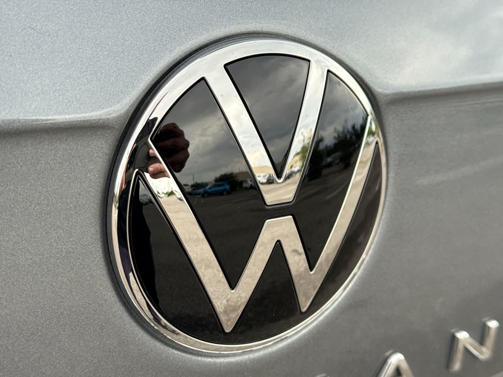 Volkswagen Tiguan SE R-Line Negro 2024