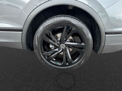 Volkswagen Tiguan SE R-Line Negro 2024