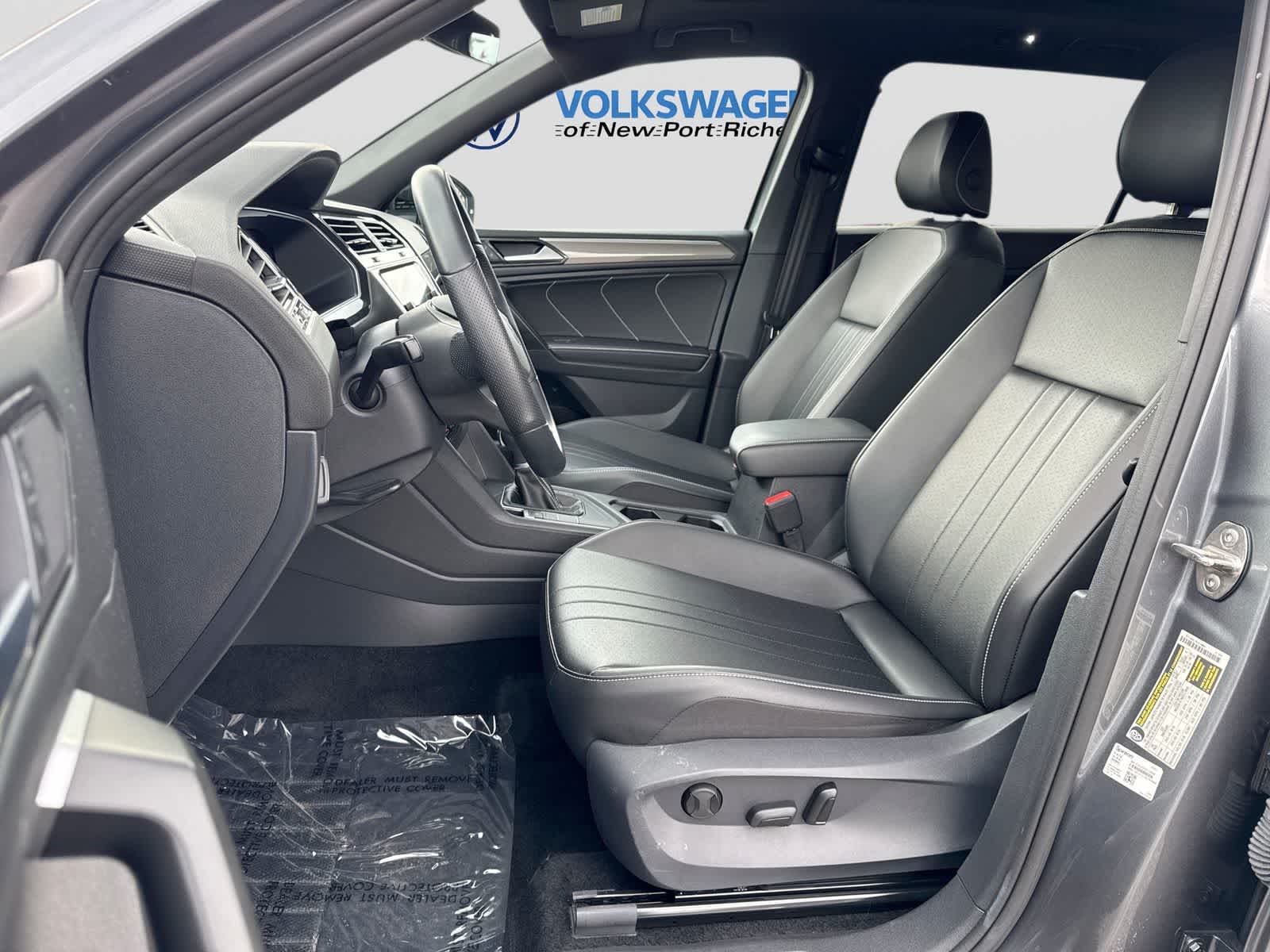 Volkswagen Tiguan SE R-Line Negro 2024