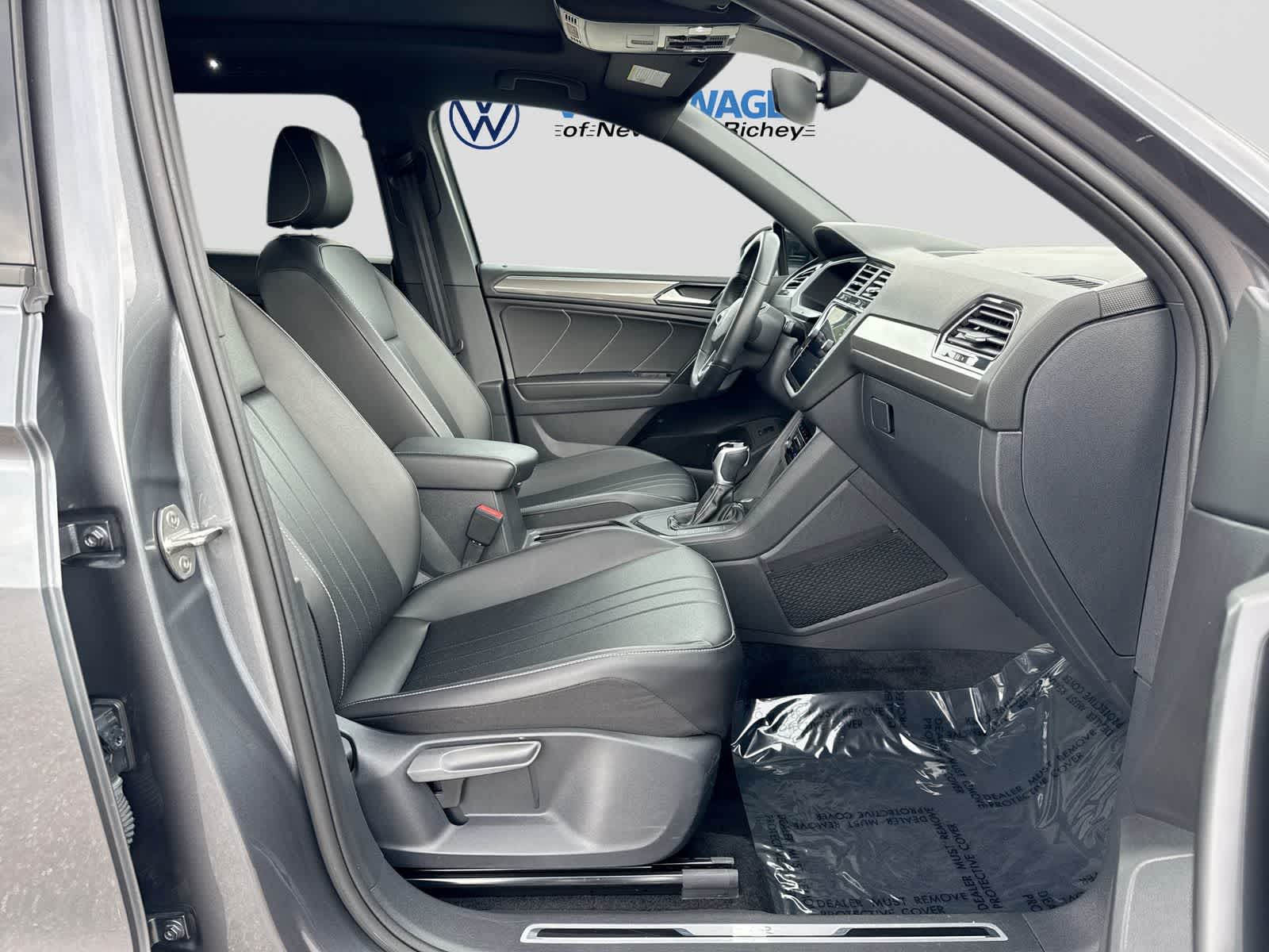 Volkswagen Tiguan SE R-Line Negro 2024