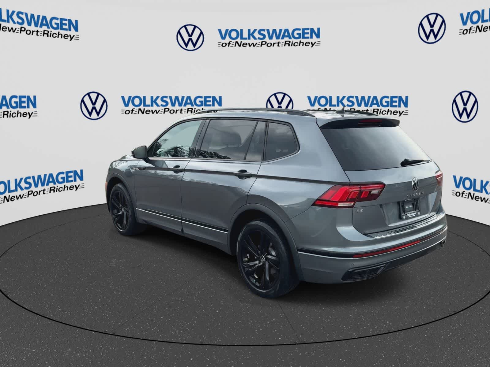 Volkswagen Tiguan SE R-Line Negro 2024