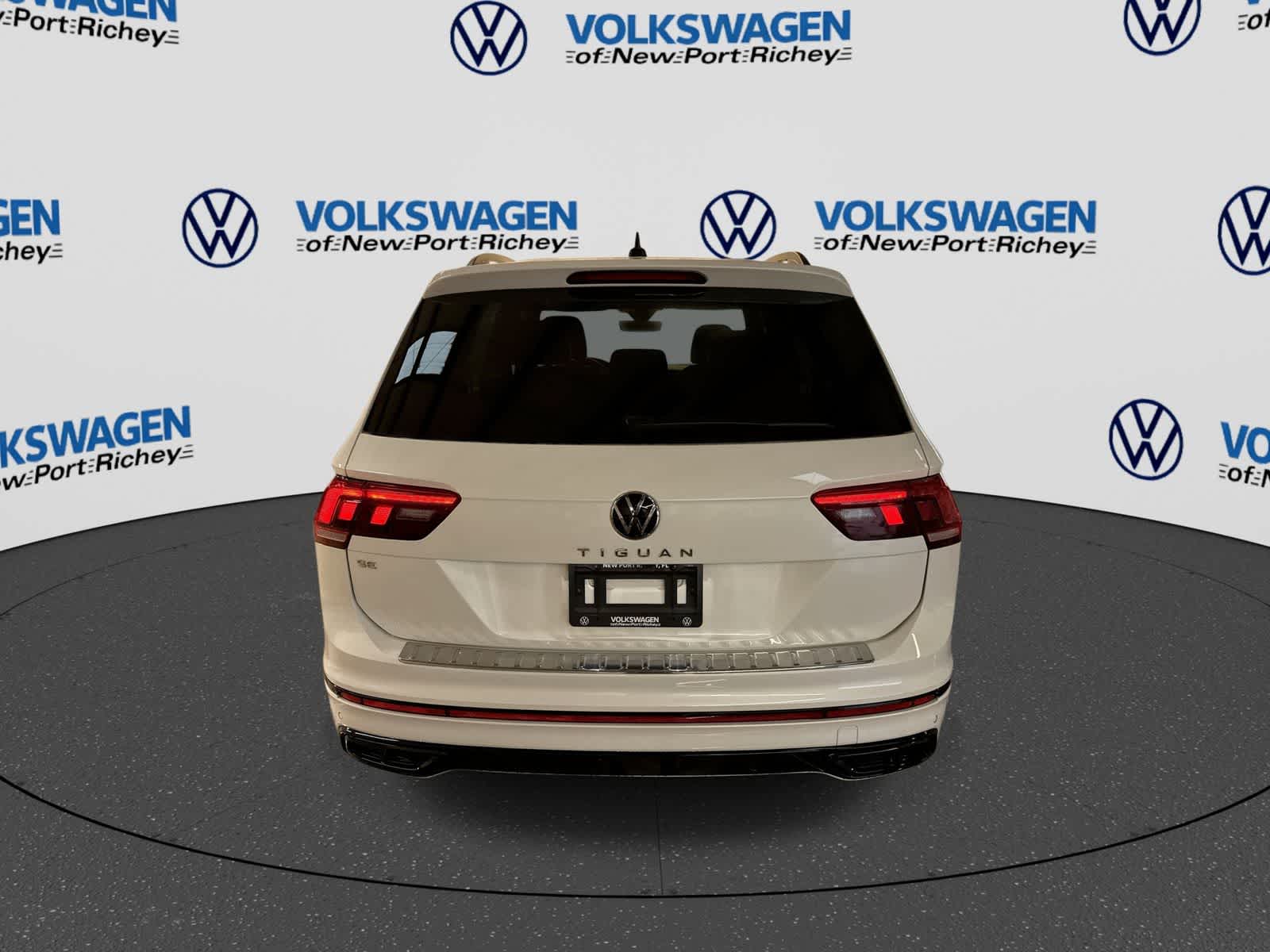 Volkswagen Tiguan SE R-Line Negro 2024