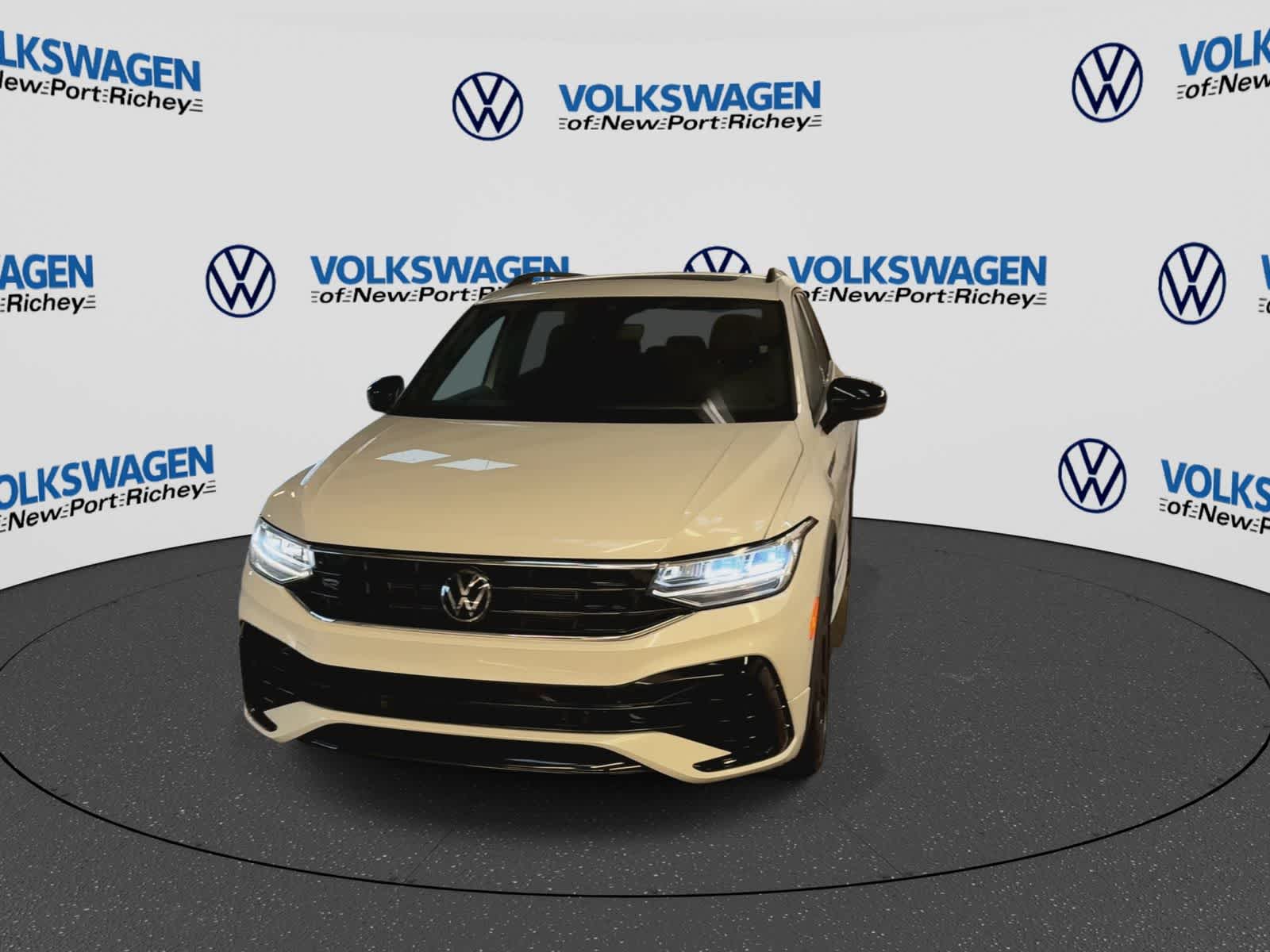 Volkswagen Tiguan SE R-Line Negro 2024