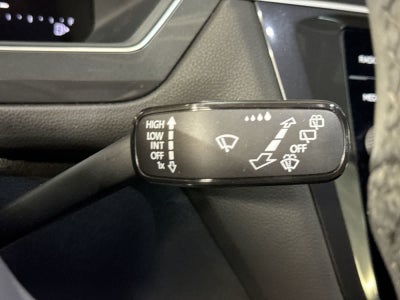 Volkswagen Tiguan SE R-Line Negro 2024