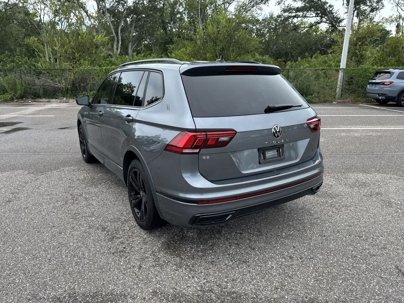 Volkswagen Tiguan SE R-Line Negro 2024