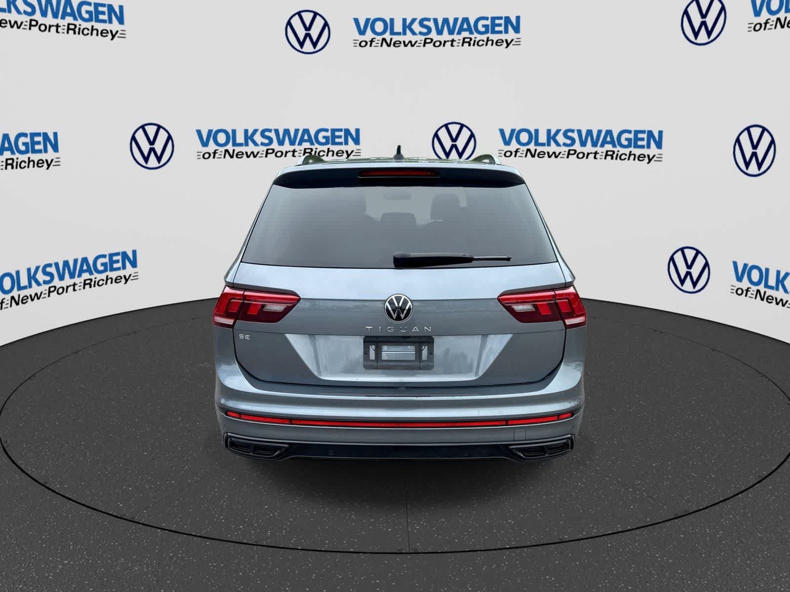 Volkswagen Tiguan SE R-Line Negro 2024
