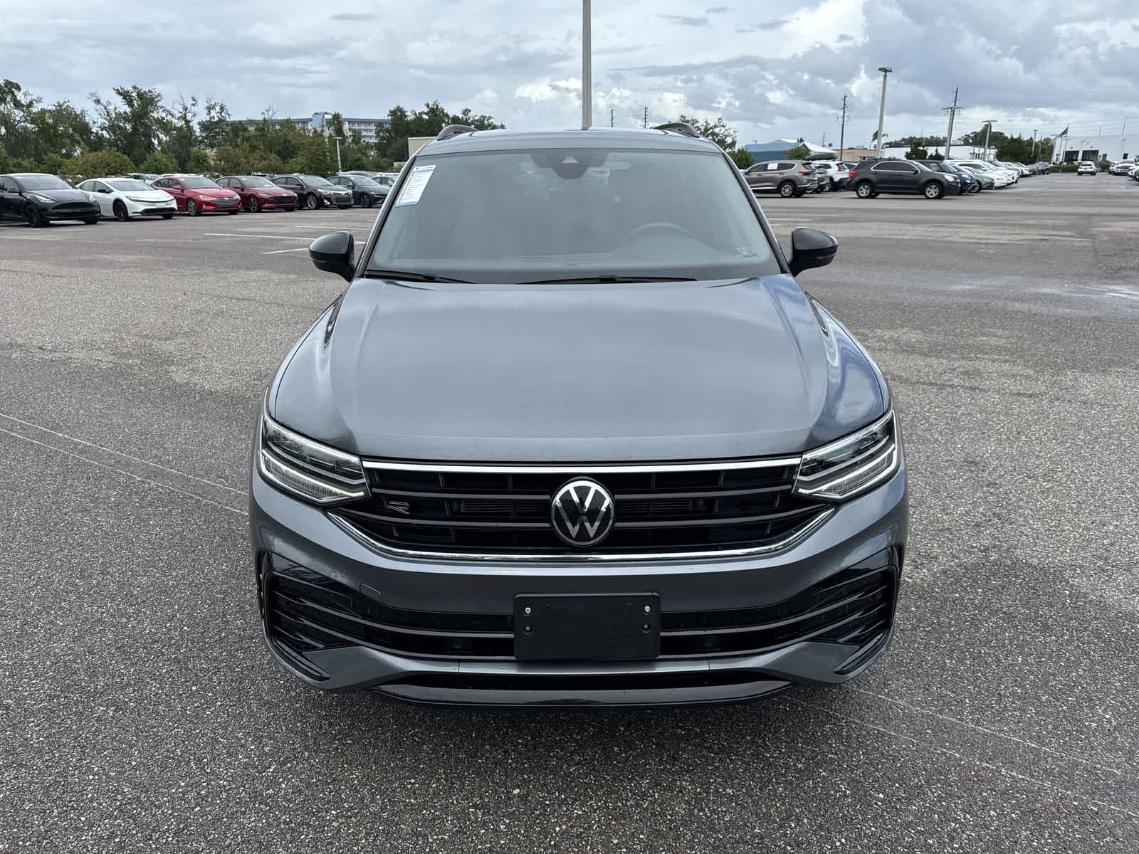 Volkswagen Tiguan SE R-Line Negro 2024