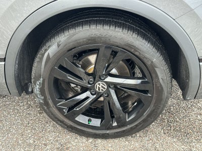 Volkswagen Tiguan SE R-Line Negro 2024