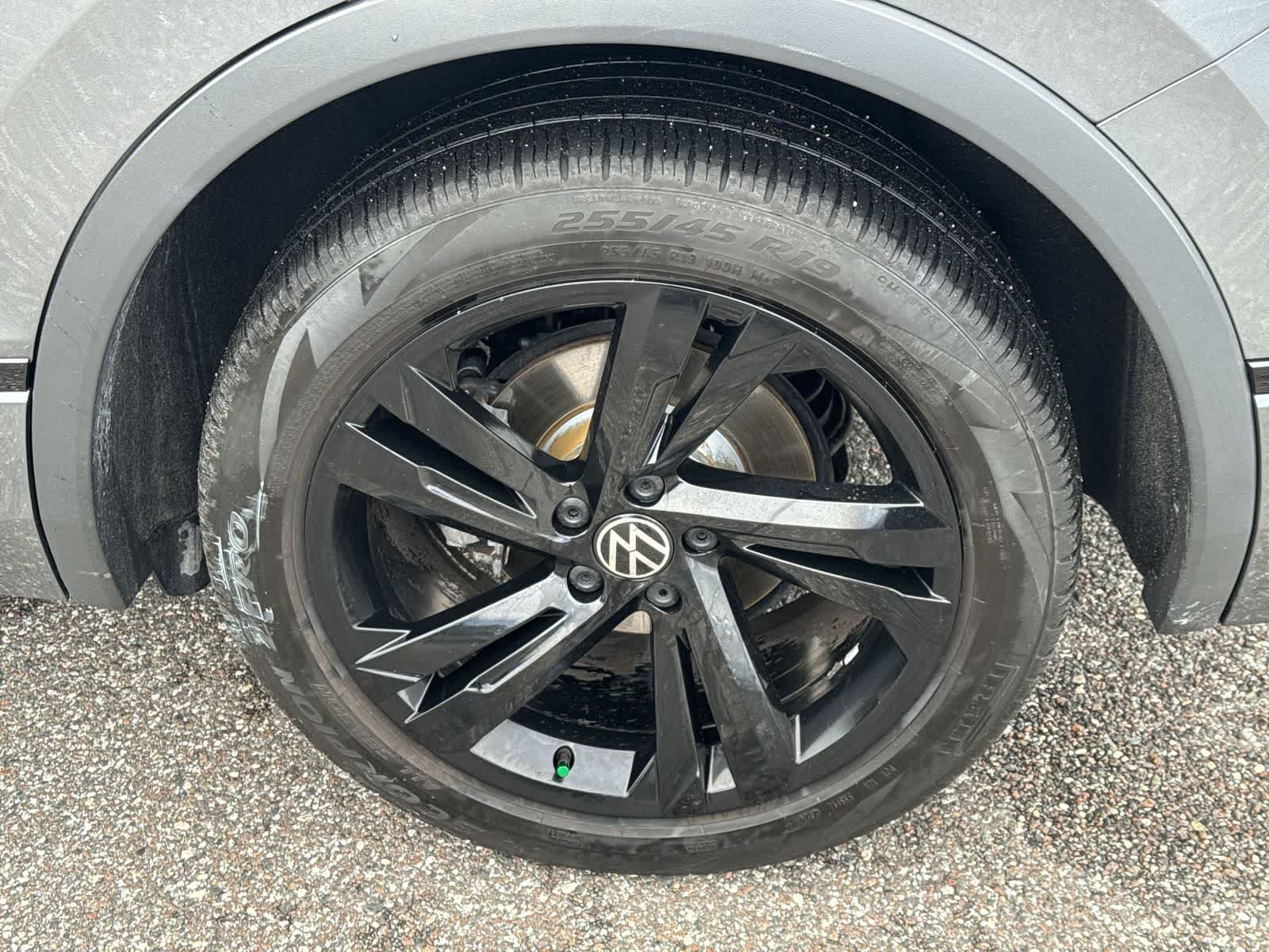 Volkswagen Tiguan SE R-Line Negro 2024
