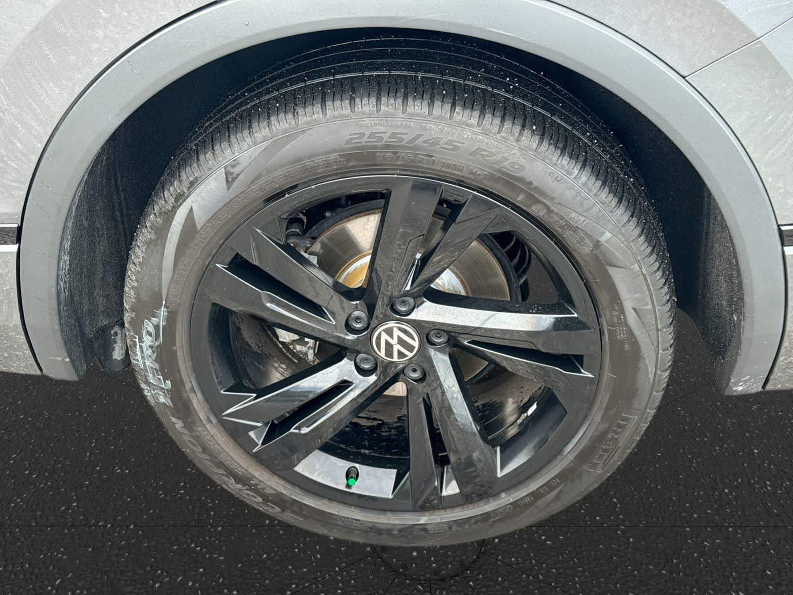 Volkswagen Tiguan SE R-Line Negro 2024