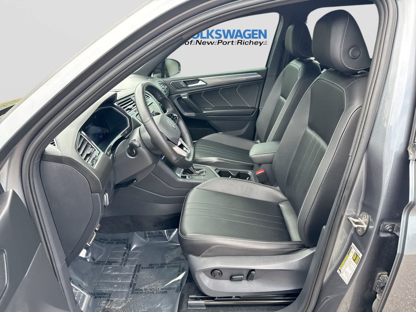 Volkswagen Tiguan SE R-Line Negro 2024