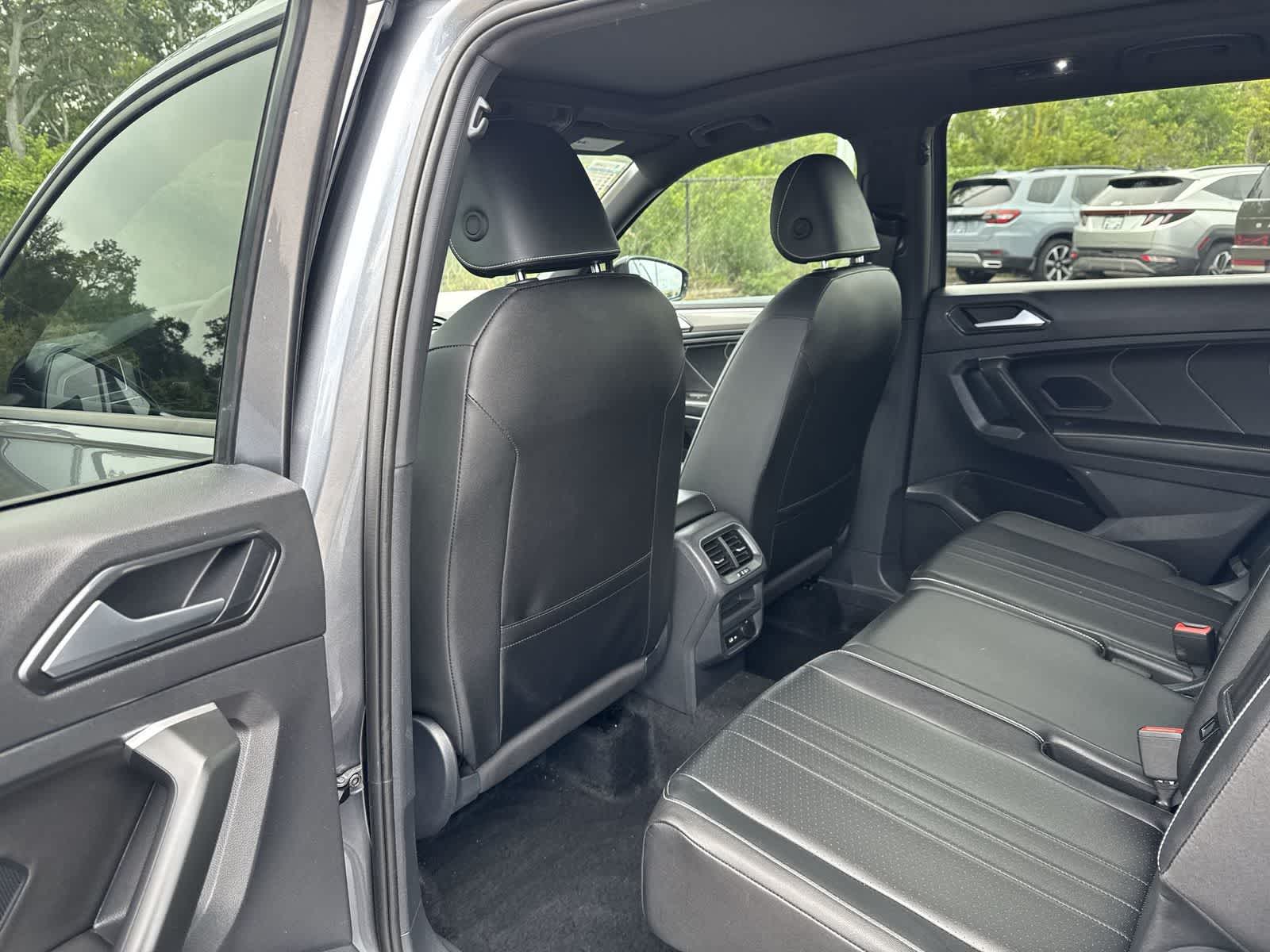 Volkswagen Tiguan SE R-Line Negro 2024