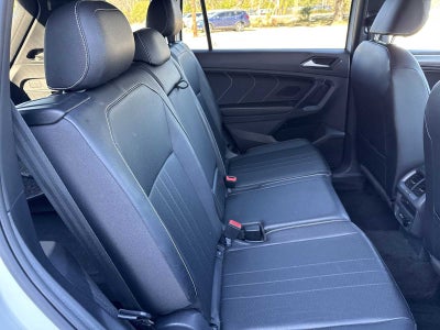 2023 Volkswagen Tiguan SE R-Line Negro