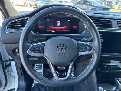 2023 Volkswagen Tiguan SE R-Line Negro